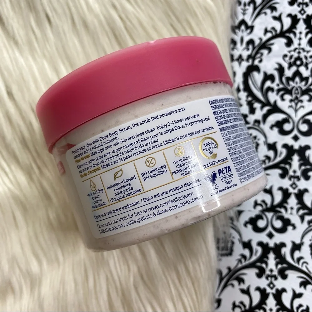 NWT Dove : 10.5 oz pomegranate seeds & shea butter fully body exfoliating  scrub